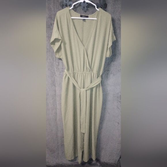 Forever 21 Olive Green Wide Leg Surplice Jumpsuit Size 2X EUC - Picture 2 of 6